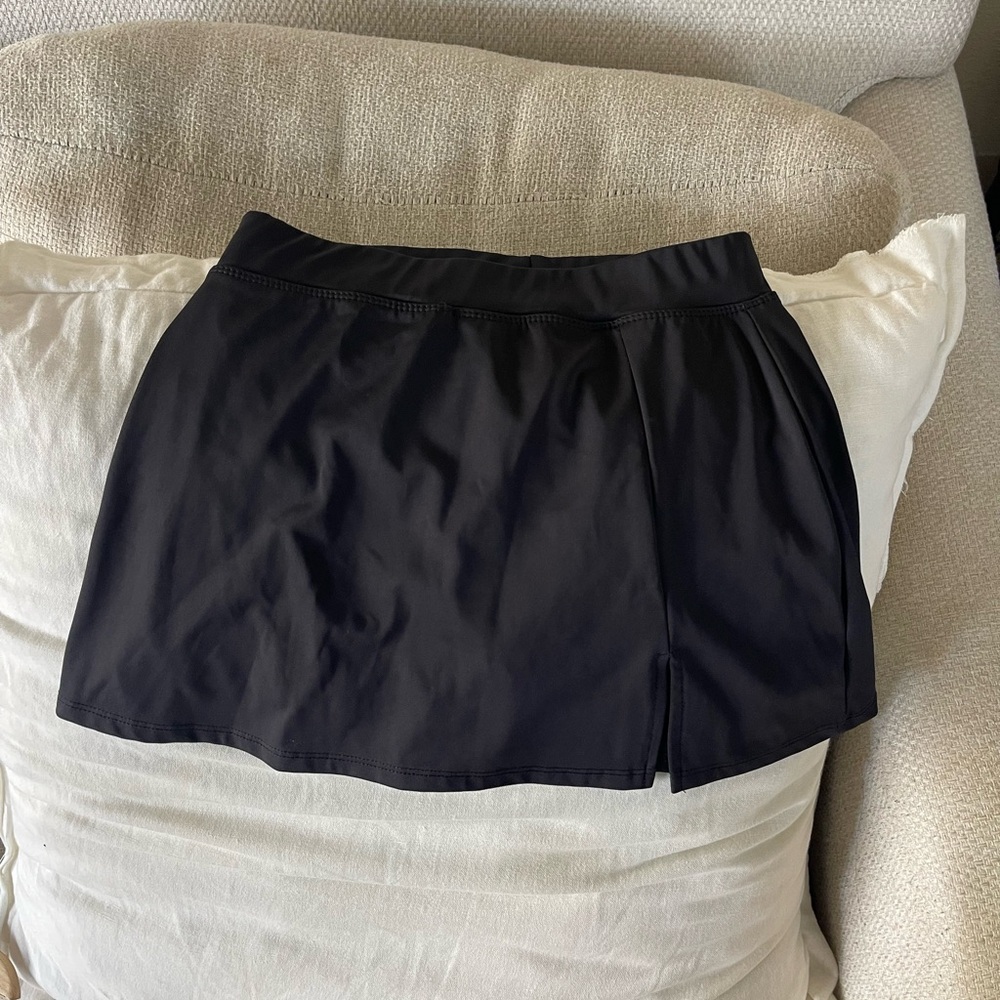 Women's Black Skort